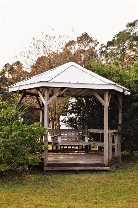 Leisure Lakes RV Resort, Pensacola Florida Picture 7