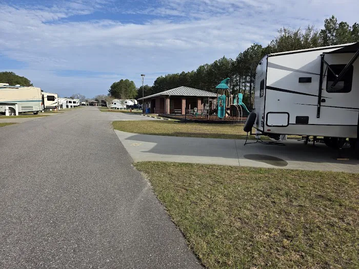 Wind Creek Casino RV Park Picture 6