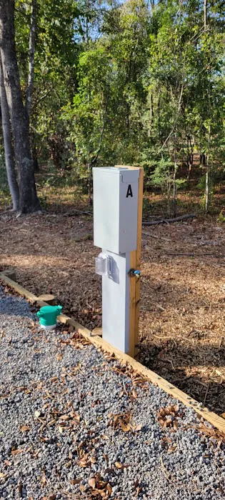 Long Dog RV Park Picture 7