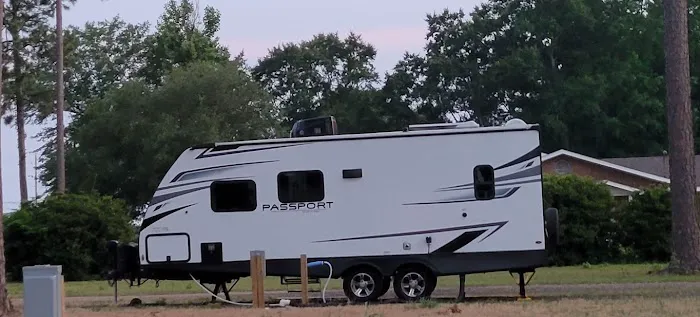 Wayside RV Park Picture 1