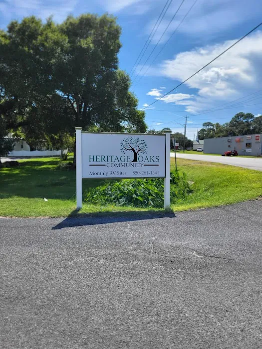 Heritage Oaks Community Picture 10