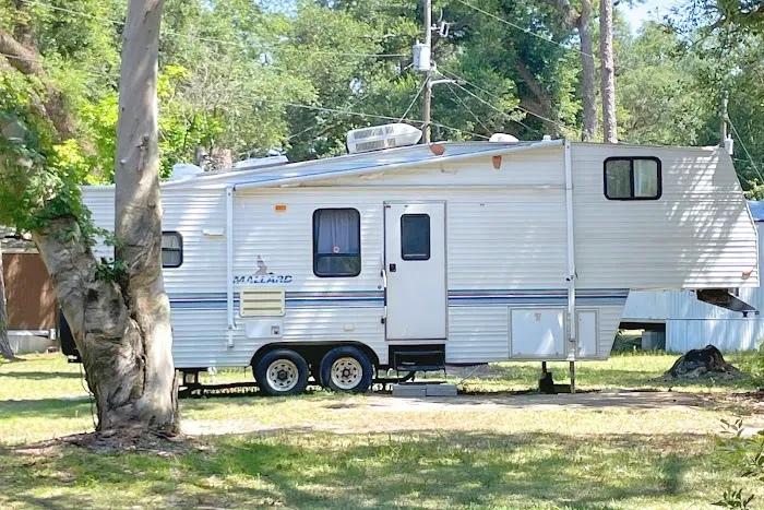 Lake Douglas Village Picture 6