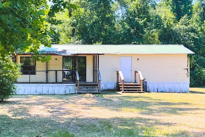 Lake Douglas Village Picture 2