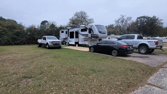 Delta Oaks RV Park Picture 1