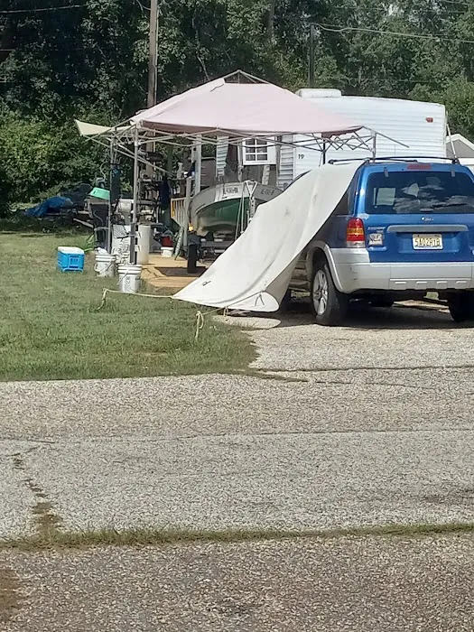 Delta Oaks RV Park Picture 10