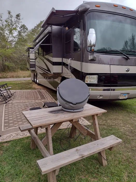 Wilderness RV Park Picture 6