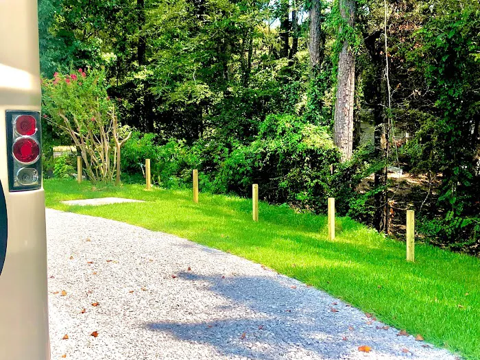 Riverview RV Park Picture 8