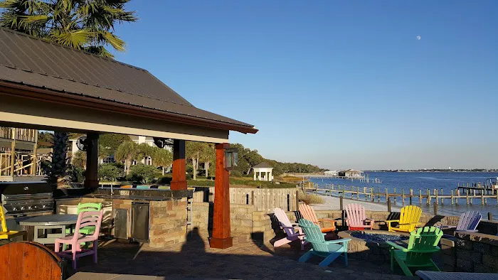 Heritage Motor Coach Resort & Marina Picture 8