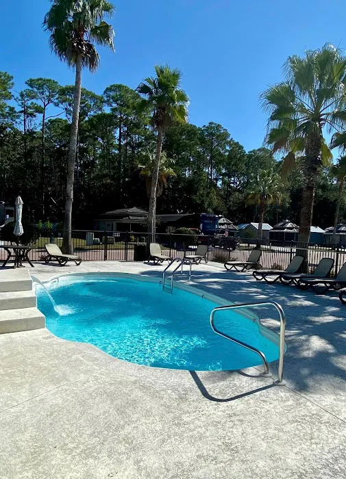 Terry Cove Motor Coach Resort Picture 6