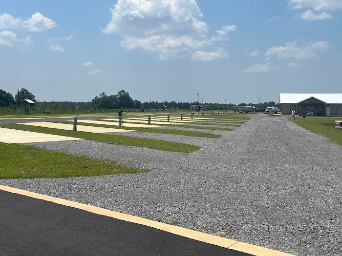 Sun City RV Park Picture 7