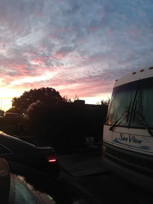 Cherokee Farms RV Park Picture 1