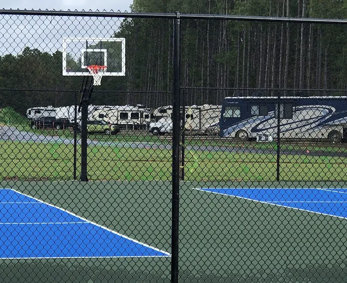 Ahoy RV Resort Picture 10