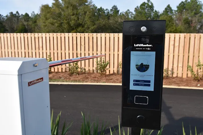 Fairhope Landing RV Resort Picture 6
