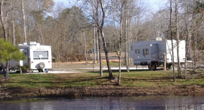 Autumn Lake RV Park Picture 2