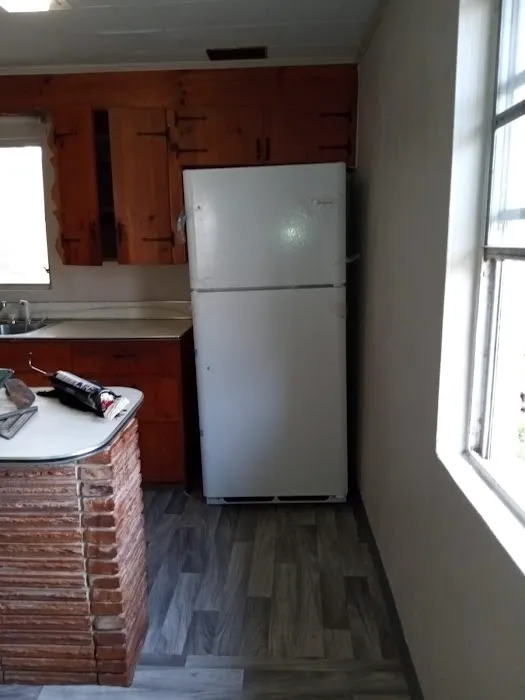 Glendale Mobile Home Community Picture 7