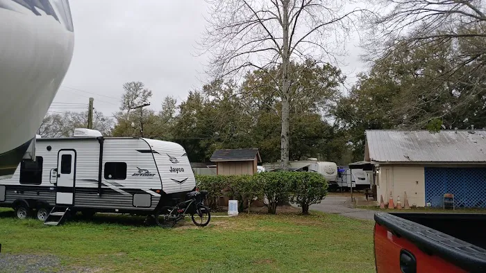City RV Parks Picture 1