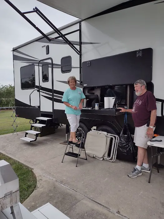 Pandion Ridge Luxury RV Resort Picture 2