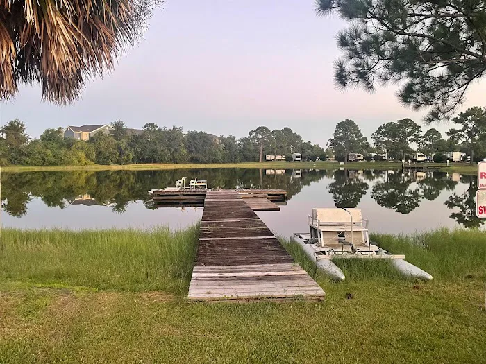 Gulf Breeze RV Resort Picture 7