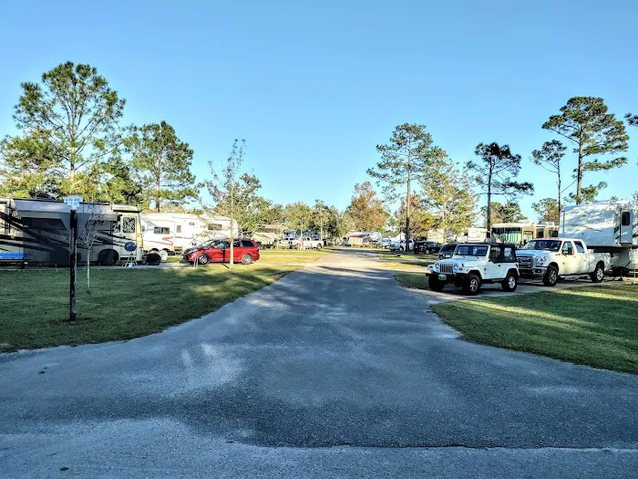 Gulf Breeze RV Resort Picture 6