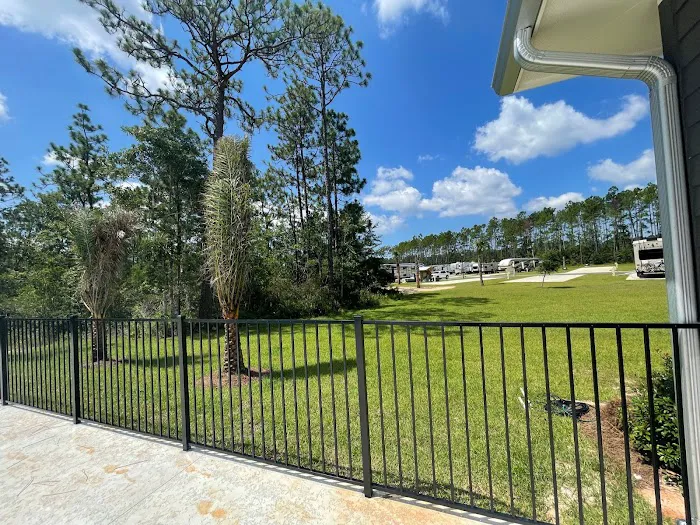 Whispering Pines East & West Picture 8