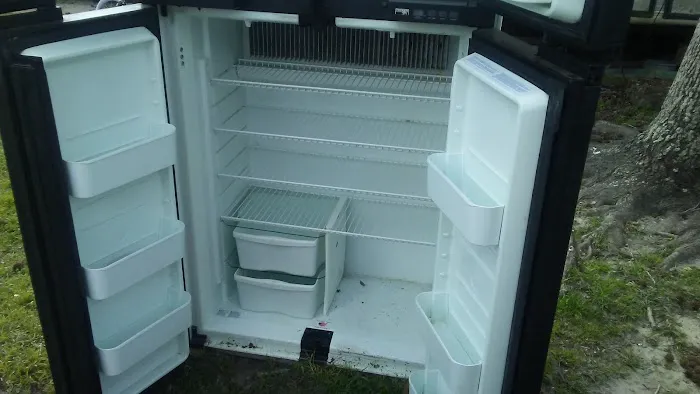 Helen's Mobile Home & RV Park Picture 5