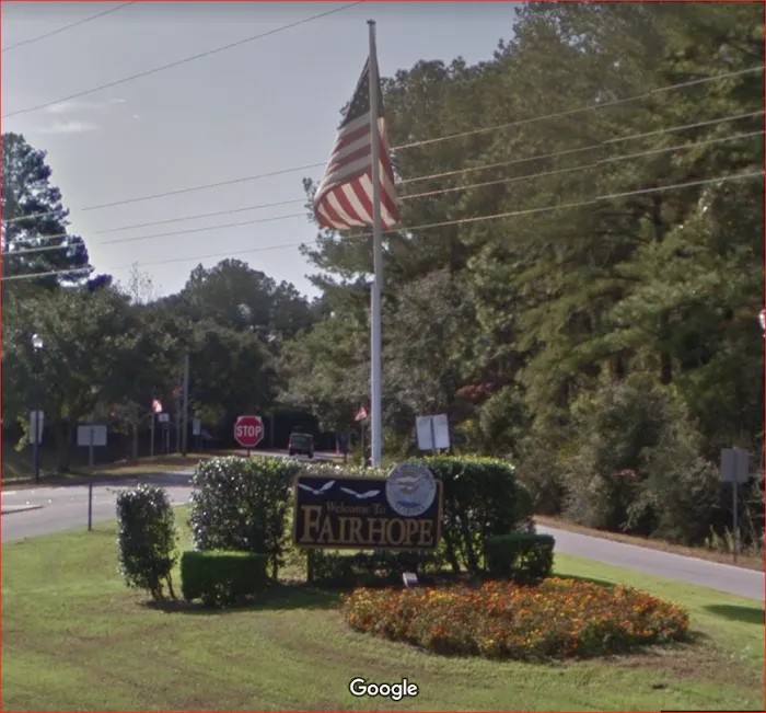 Winterhaven Court Mobile Home Park & RV's Picture 5
