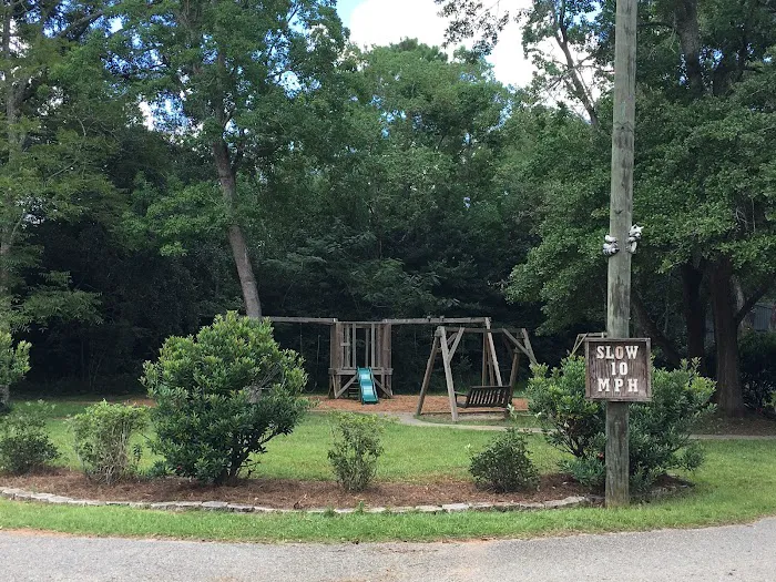Wood Acres Community Picture 6