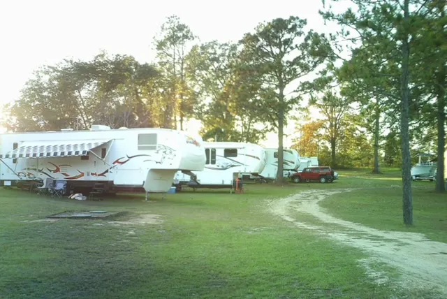 Country Time RV Park Picture 2