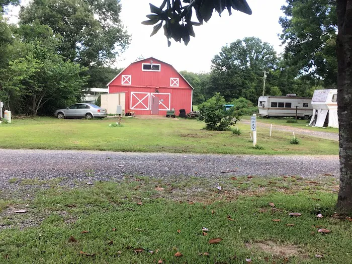 Tindal&Young Ret. RV Park Picture 7