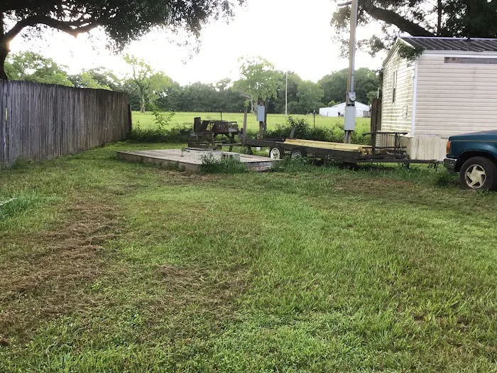Tindal&Young Ret. RV Park Picture 10