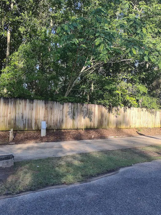 Southern Estates RV Park Picture 10