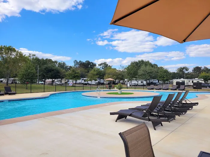 Winners Circle RV Resort, Theodore Alabama Picture 2