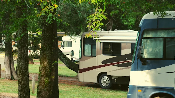 Creekside Campground R.V. Park Picture 9