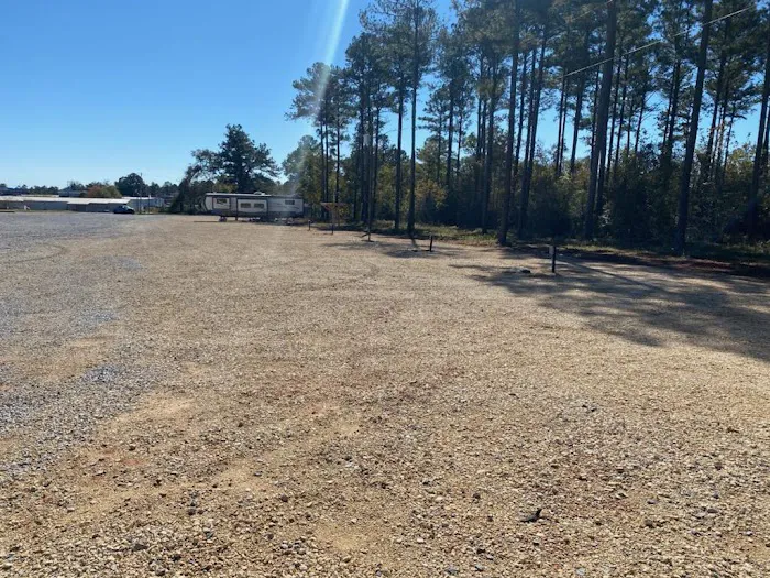Properties RV Park Picture 3