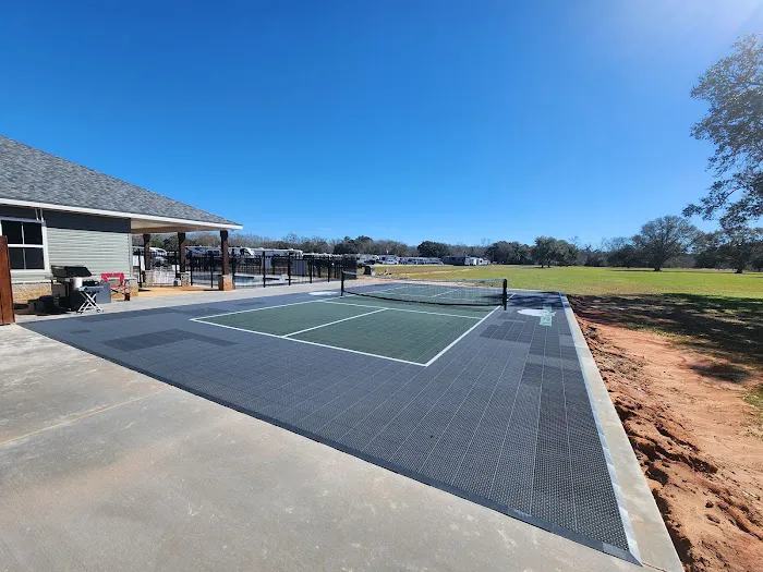 Homestead RV Community Picture 6