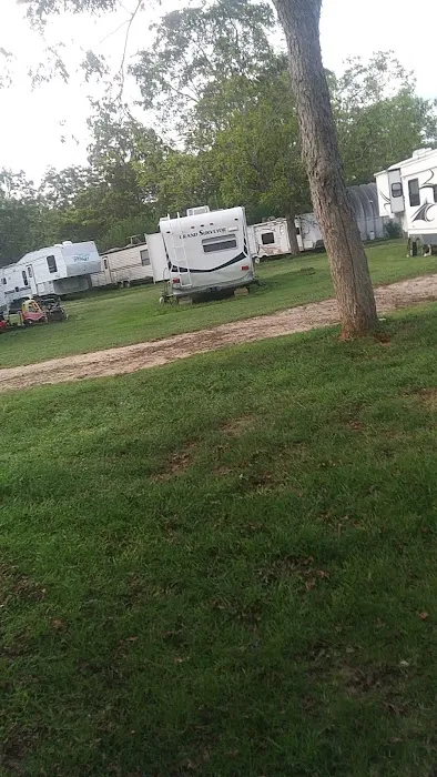 Howards Rv Park Picture 6