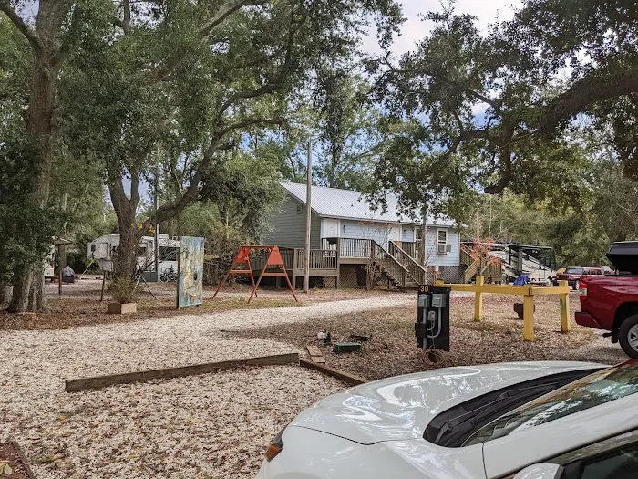 Fort Morgan RV Park Picture 9