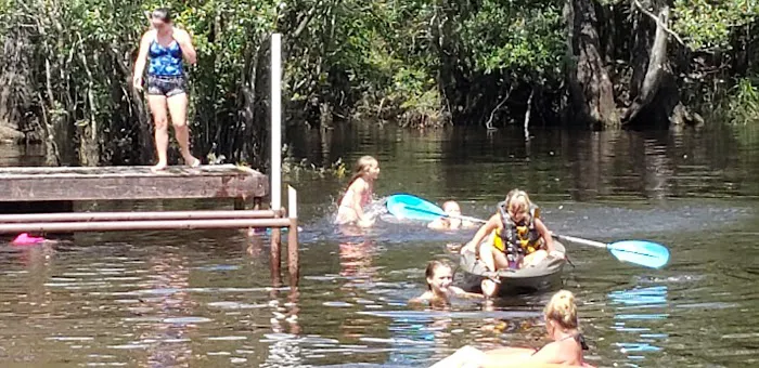 Riverside RV Park Picture 3