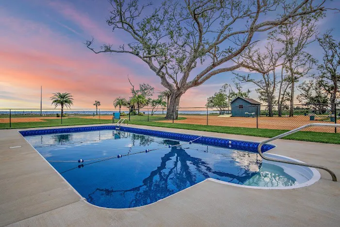 Dockside RV Resort & Alabama Gulf Coast Campground Picture 1