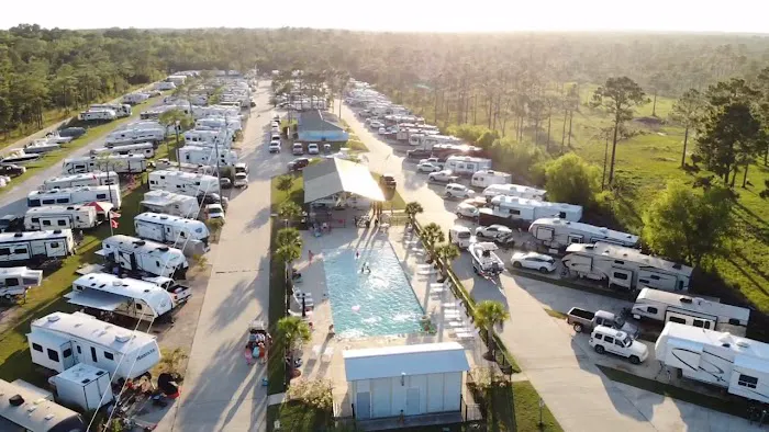 Bay Palms RV Resort Picture 10