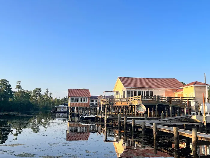 Little River Marina & RV Park and Old Black Water Restaurant Picture 4