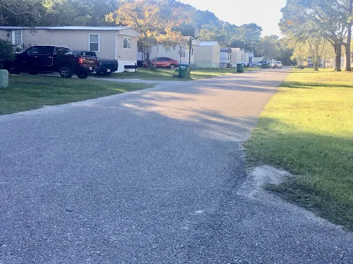 Isle of Pines Mobile Home Picture 4