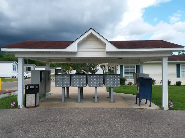 Highland Park MHC Picture 6