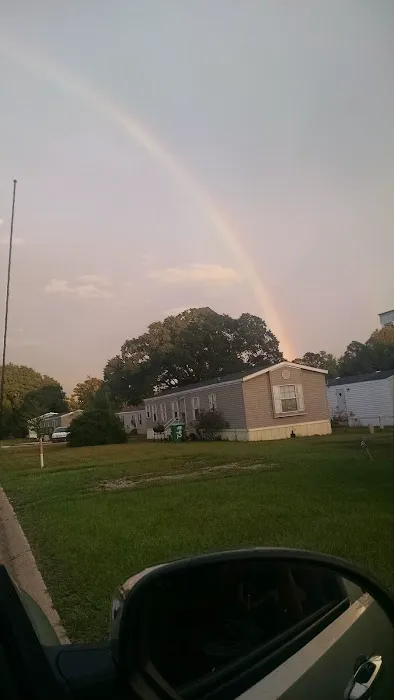 Cedar Lake Mobile Home Community Picture 6