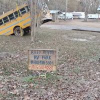 Riley Rentals RV Campground ico