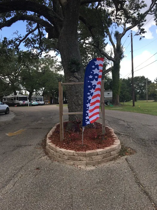 Southern Comfort Camping Resort Picture 8