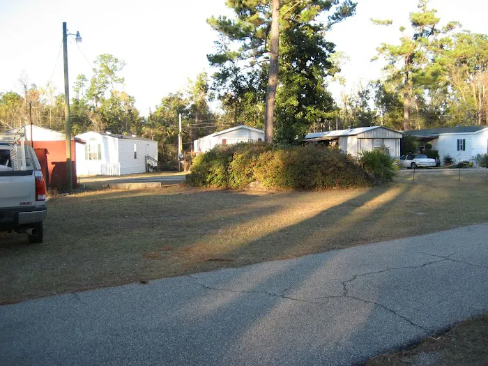 Pine Grove Trailer Park Picture 3