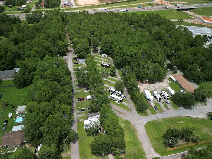 Peaceful Pines RV Park Picture 3