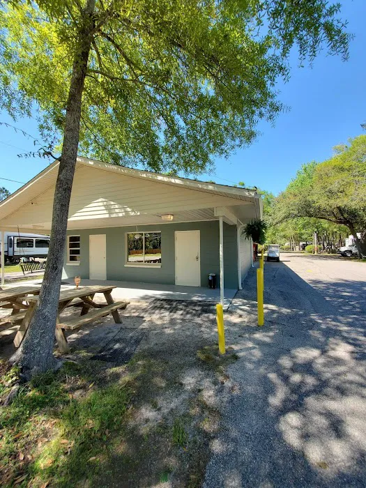 Peaceful Pines RV Park Picture 8