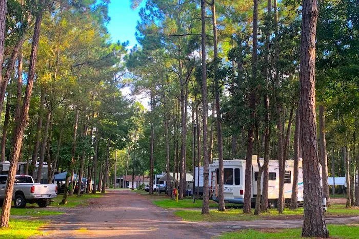 Peaceful Pines RV Park Picture 10